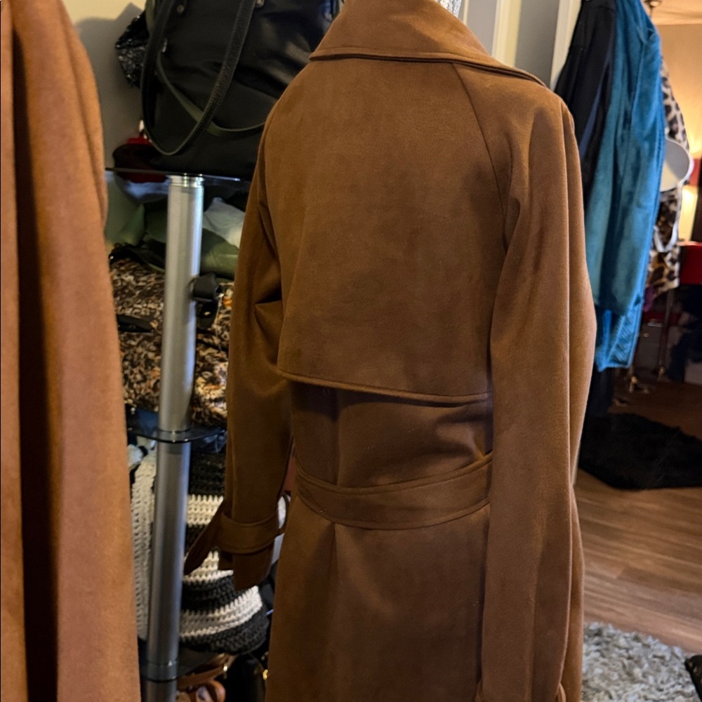 Elegant Brown Women's Trench Coat - Picture 7 of 14